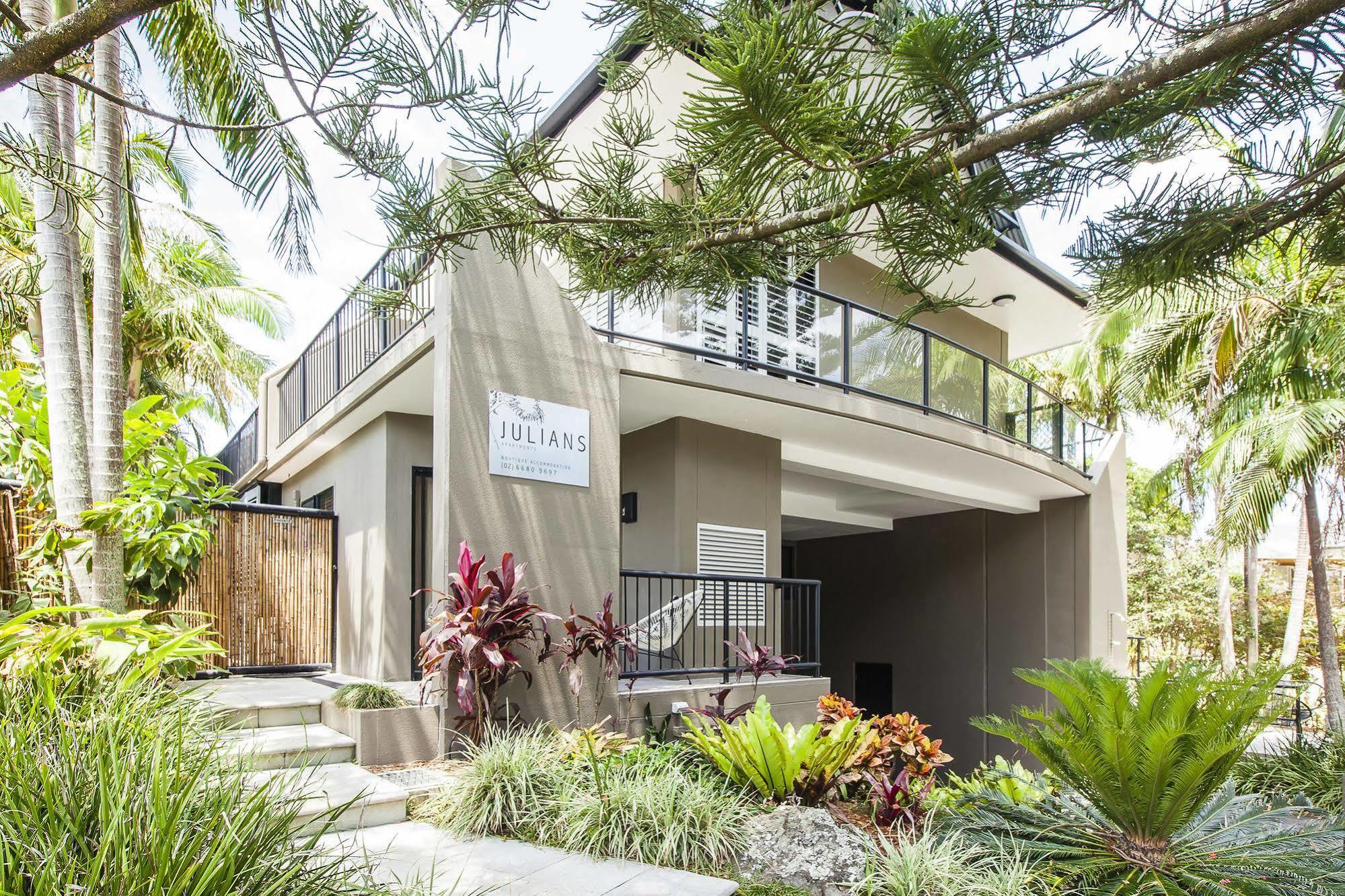 Julians Apartments Byron Bay Extérieur photo